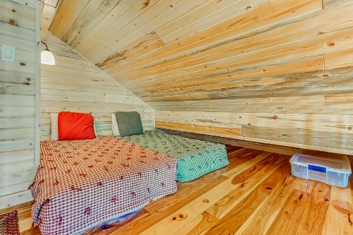 The Red Door Retreat image 12