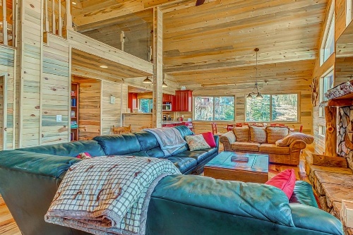 The Red Door Retreat image 23