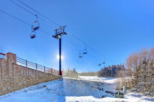 The Red Door Retreat image 6